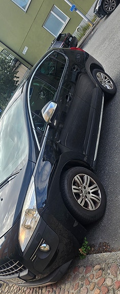 Peugeot 3008 4 of 5