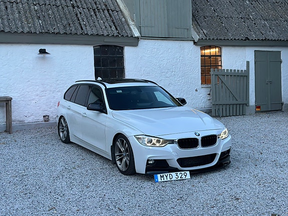 BMW 320d 2 of 11