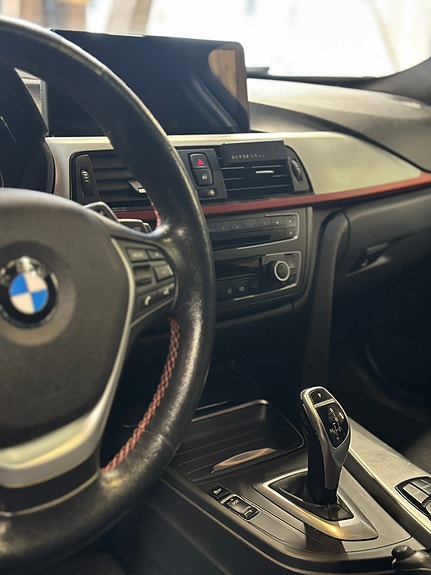 BMW 320d 6 of 11