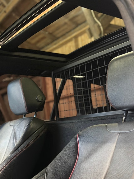 BMW 320d 5 of 11