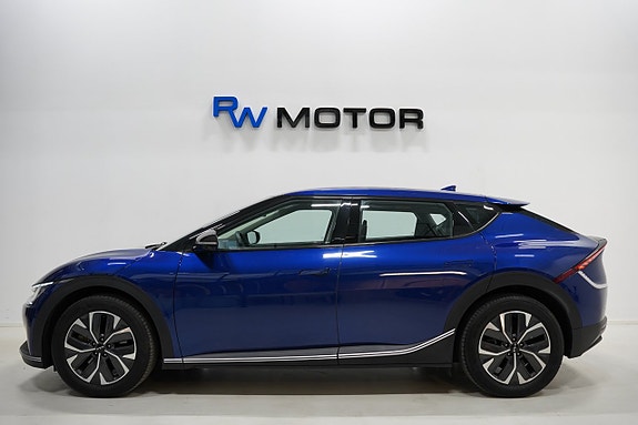 Kia EV6 4 of 5