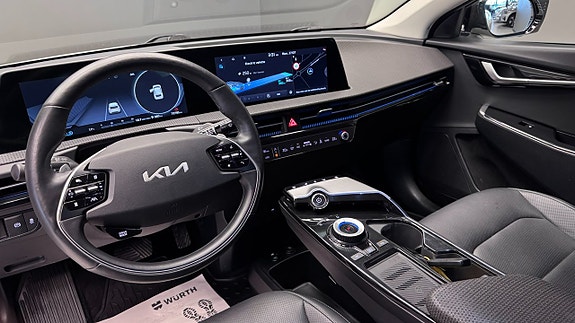 Kia EV6 7 of 20