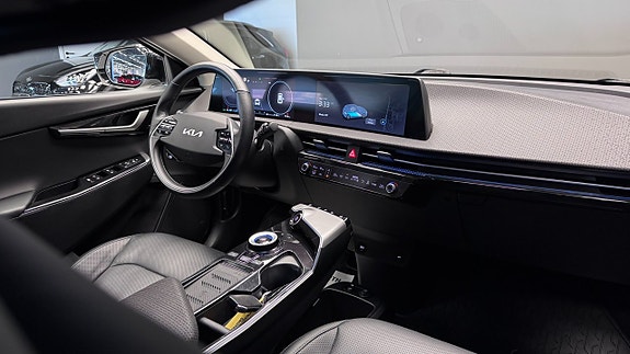 Kia EV6 14 of 20