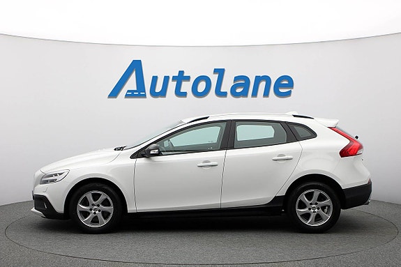Volvo V40 Cross Country 5 of 28