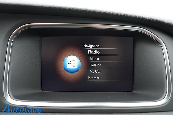 Volvo V40 Cross Country 23 of 28