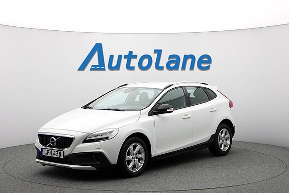 Volvo V40 Cross Country 4 of 28