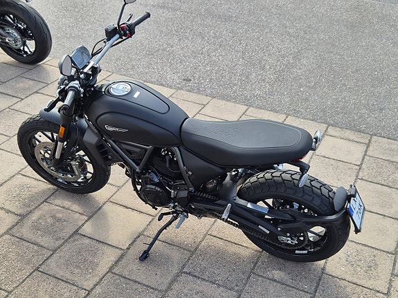 Ducati Scrambler Icon Dark *KAMPANJ* *Omgående leverans* 6 of 7