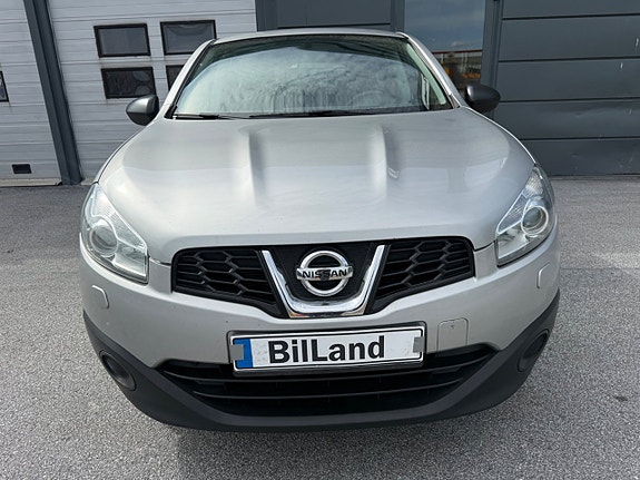 Nissan Qashqai 2 of 5