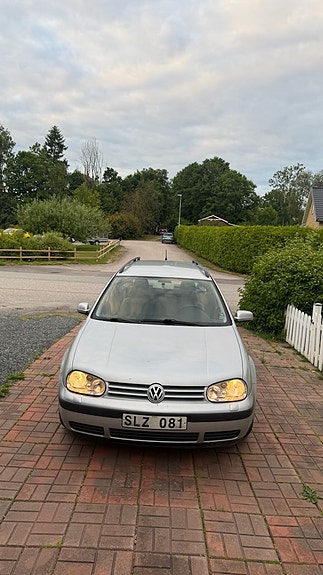 Volkswagen Golf IV 2 of 5