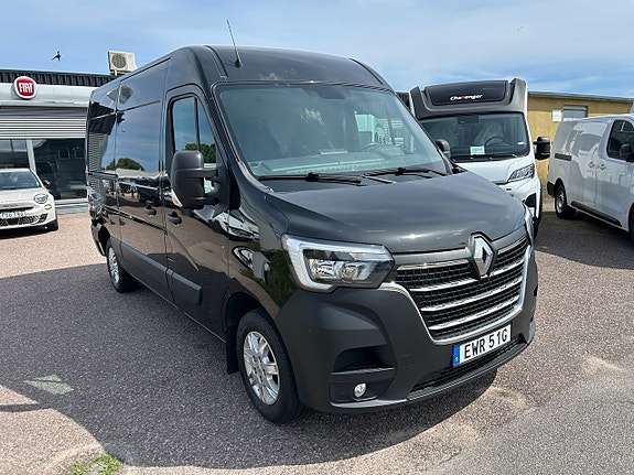 Renault Master 2 of 5
