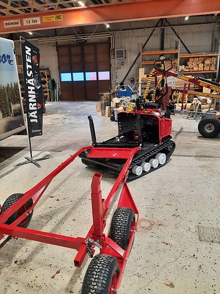 Järnhästen  IH 2090 Flex 2 Skog  2026 + Olika Tillbehör