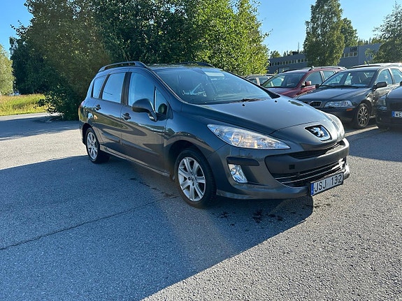 Peugeot 308 SW 4 of 5