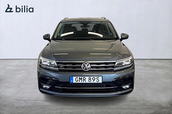 Volkswagen Tiguan Allspace 2 of 5