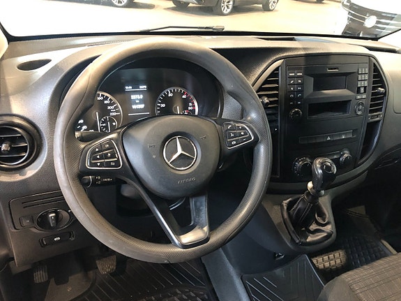 Mercedes-Benz Vito 111 7 of 9