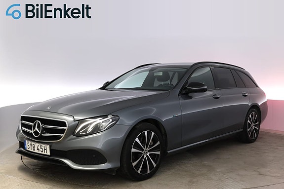 Mercedes-Benz E300 de 4 of 5