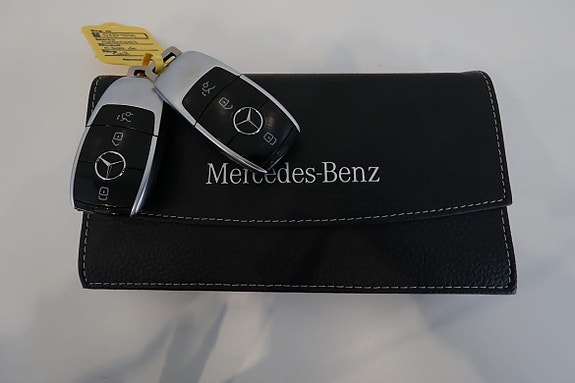Mercedes-Benz E300 de 30 of 30