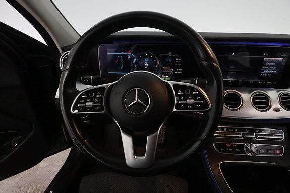 Mercedes-Benz E300 de 16 of 30