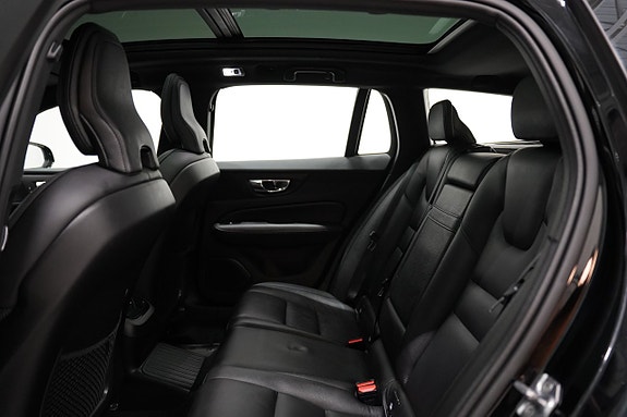 Volvo V60 22 of 25