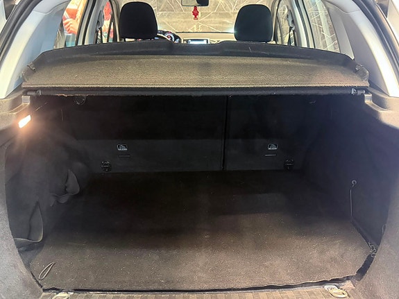 Peugeot 2008 19 of 19