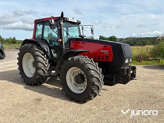Traktor - Valtra 8450 5 of 5