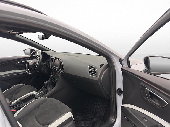Seat Leon 27 of 30