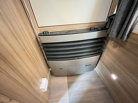 Weinsberg Cara Two //Mover//Förtält//999kr/månad 13 of 15