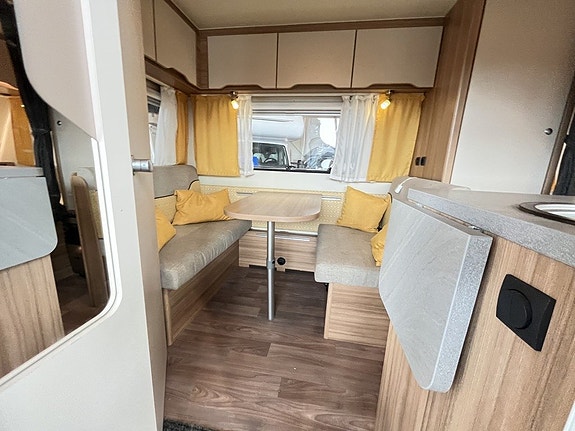 Weinsberg Cara Two //Mover//Förtält//999kr/månad 6 of 15