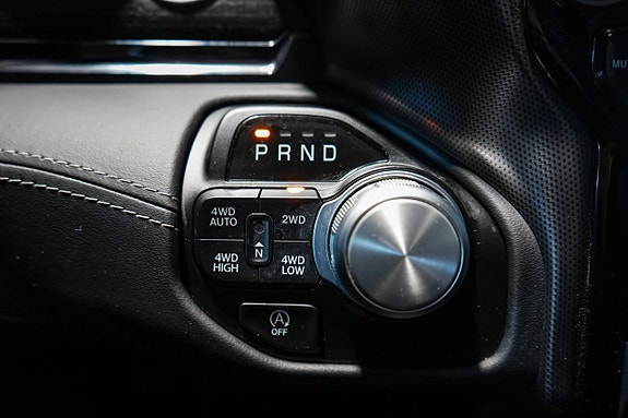 Dodge RAM 1500 27 of 30