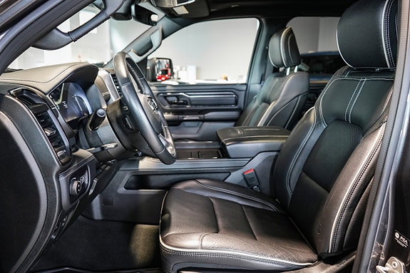 Dodge RAM 1500 22 of 30