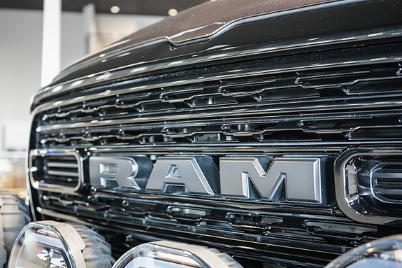 Dodge RAM 1500 7 of 30