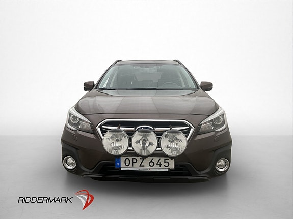 Subaru Outback 2 of 5