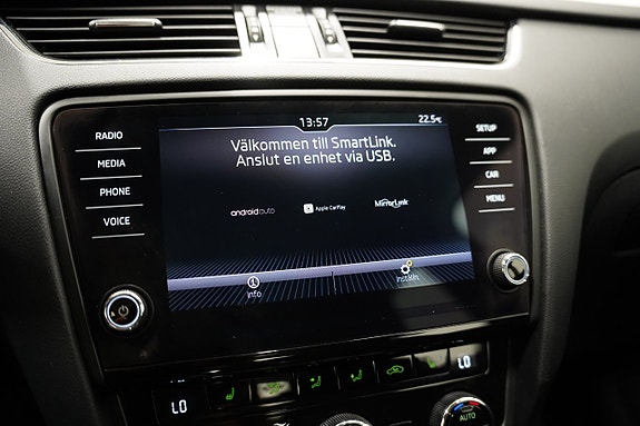 Skoda Octavia 17 of 22