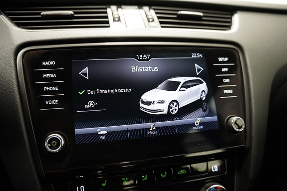 Skoda Octavia 15 of 22