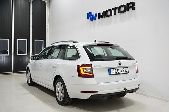 Skoda Octavia 4 of 5