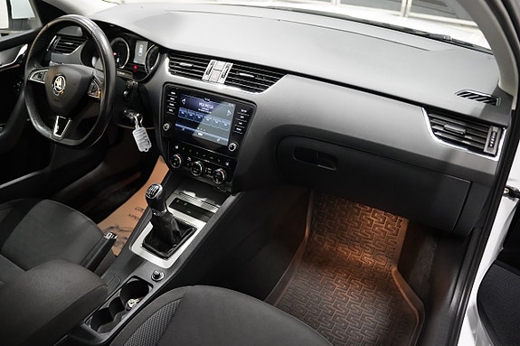 Skoda Octavia 9 of 22