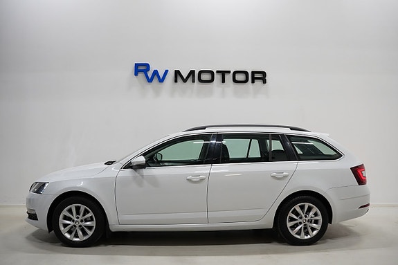 Skoda Octavia 3 of 5