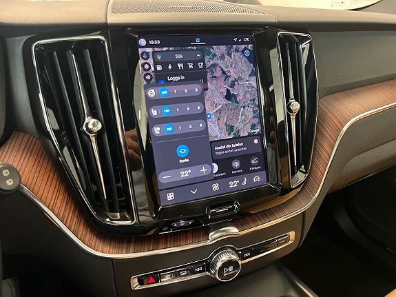 Volvo XC60 18 of 29