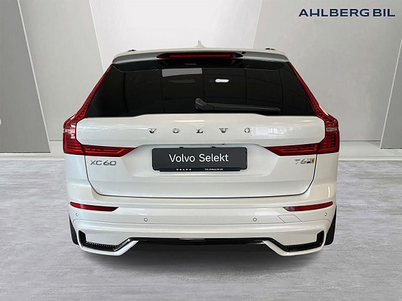 Volvo XC60 6 of 29