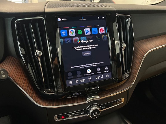 Volvo XC60 19 of 29