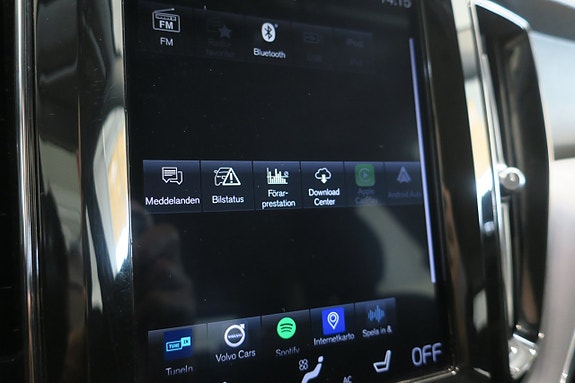 Volvo XC60 12 of 16