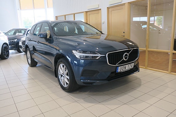 Volvo XC60 2 of 5