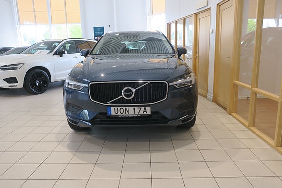 Volvo XC60 3 of 5