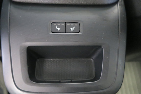 Volvo XC60 15 of 16