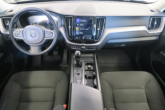 Volvo XC60 6 of 16