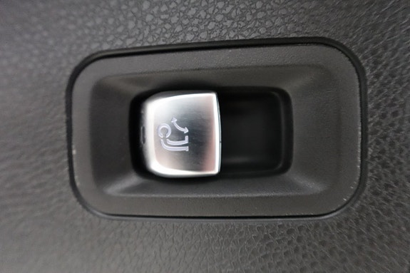 Mercedes-Benz E220 d 19 of 23