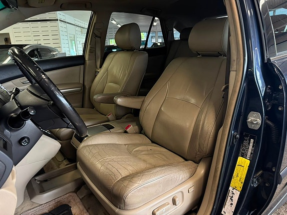 Lexus RX400h 5 of 5