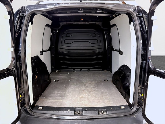 Volkswagen Caddy 11 of 13