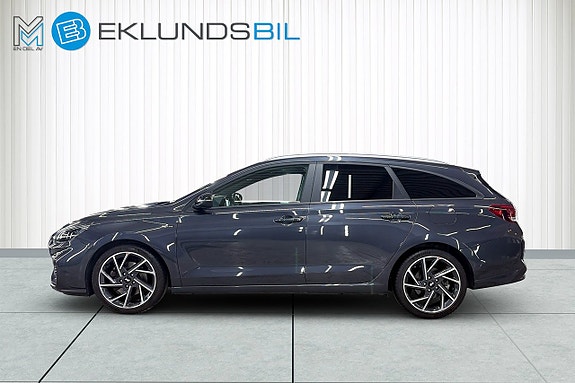 Hyundai i30 3 of 5