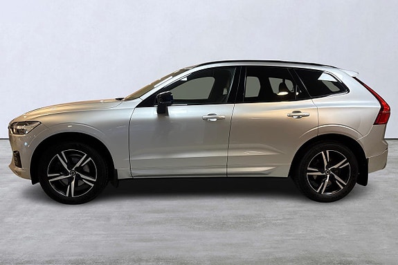 Volvo XC60 2 of 5
