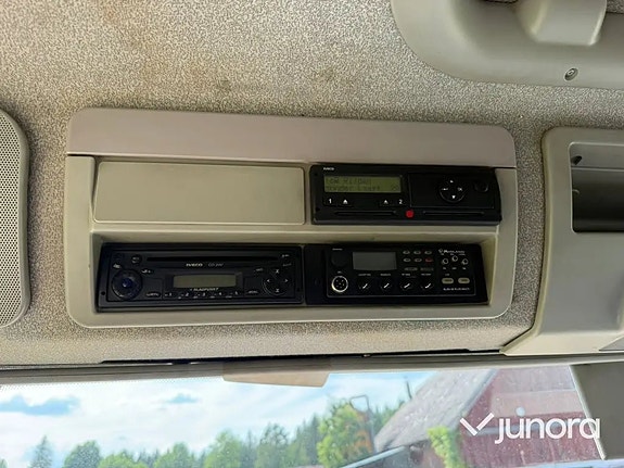 Lastbil - Iveco 80E18 med högt skåp 17 of 30